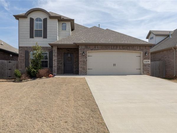 1419 Fifth Avenue , Lowell, AR 72745