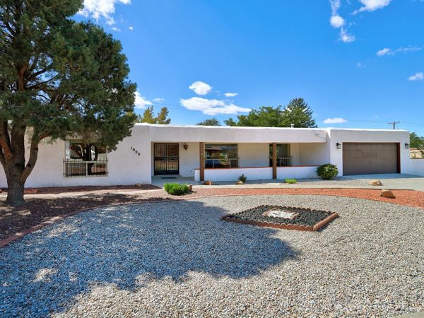1000 Cuatro Cerros Trail SE, Albuquerque, NM 87123
