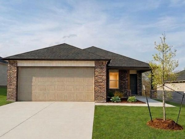 2010 Chandler Meadows Drive, Chandler, OK 74834