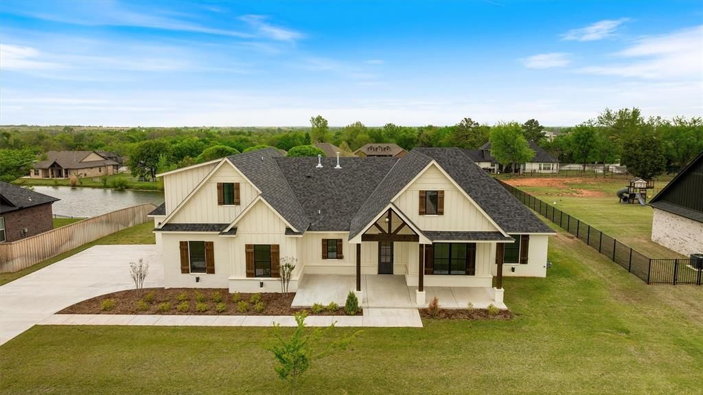 10140 Oakwood Drive, Edmond, OK 73025 Main Photo