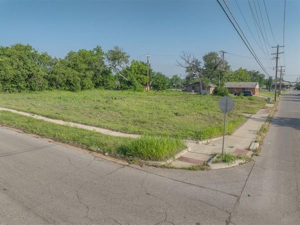 2201 N Prospect Avenue, Oklahoma City, OK 73111