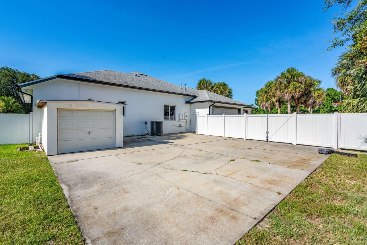 3920 Postridge Trail , Melbourne, FL 32934 Photo