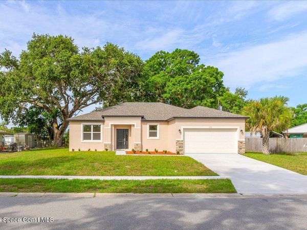 958 Chace Lane NE, Palm Bay, FL 32905
