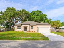 958 Chace Lane Ne, Palm Bay, FL 32905
