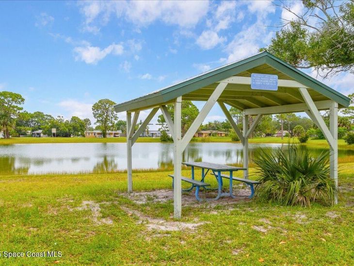 958 Chace Lane Ne, Palm Bay, FL 32905