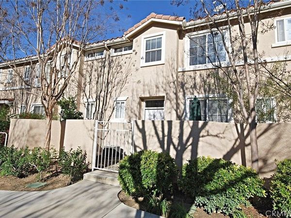 25724 Perlman Place, Unit D, Stevenson Ranch, CA 91381