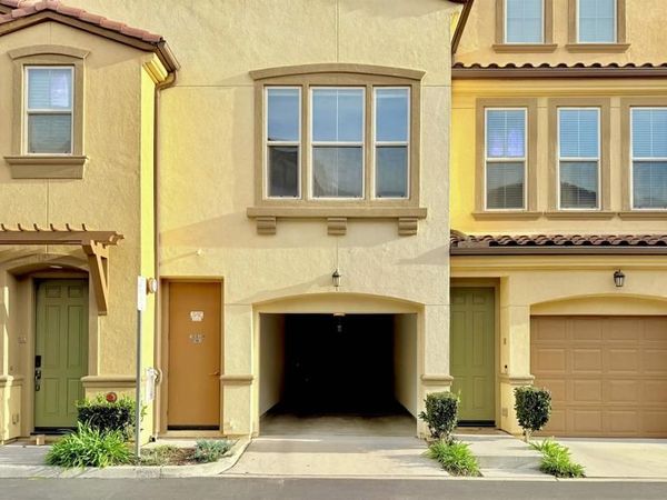 6645 Canopy Ridge Ln, Unit 15, San Diego, CA 92121