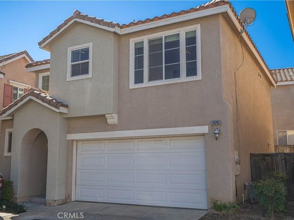 24743 Montevista, Valencia, CA 91354