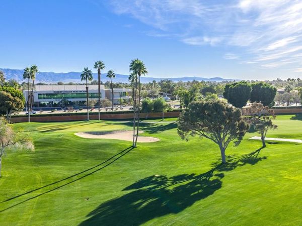 41022 Woodhaven Drive E, Palm Desert, CA 92211