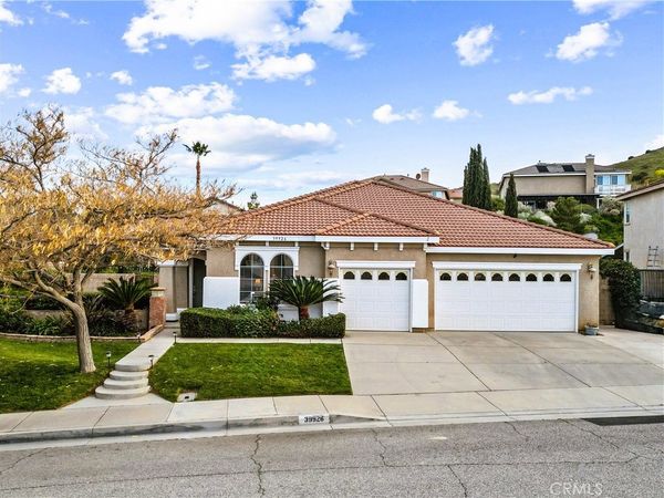 39926 Meadowcrest Way, Palmdale, CA 93551
