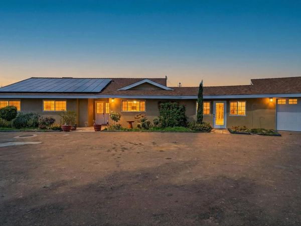 58476 Joshua Lane, Yucca Valley, CA 92284