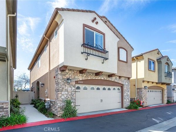 21212 Ingomar Court, Canoga Park, CA 91304