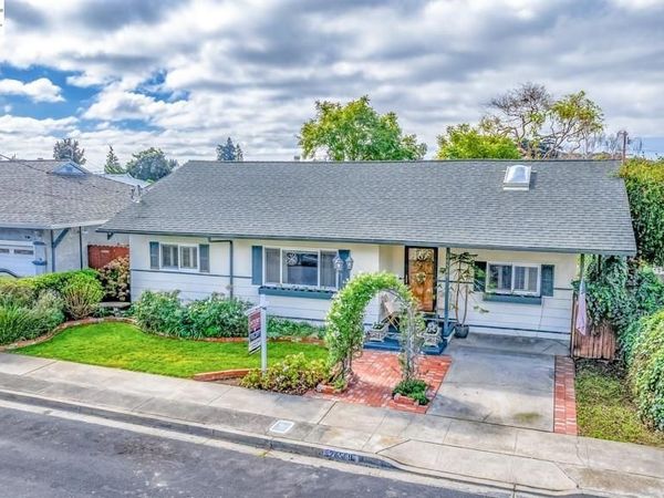 26589 26589 Colette St, Hayward, CA 94544
