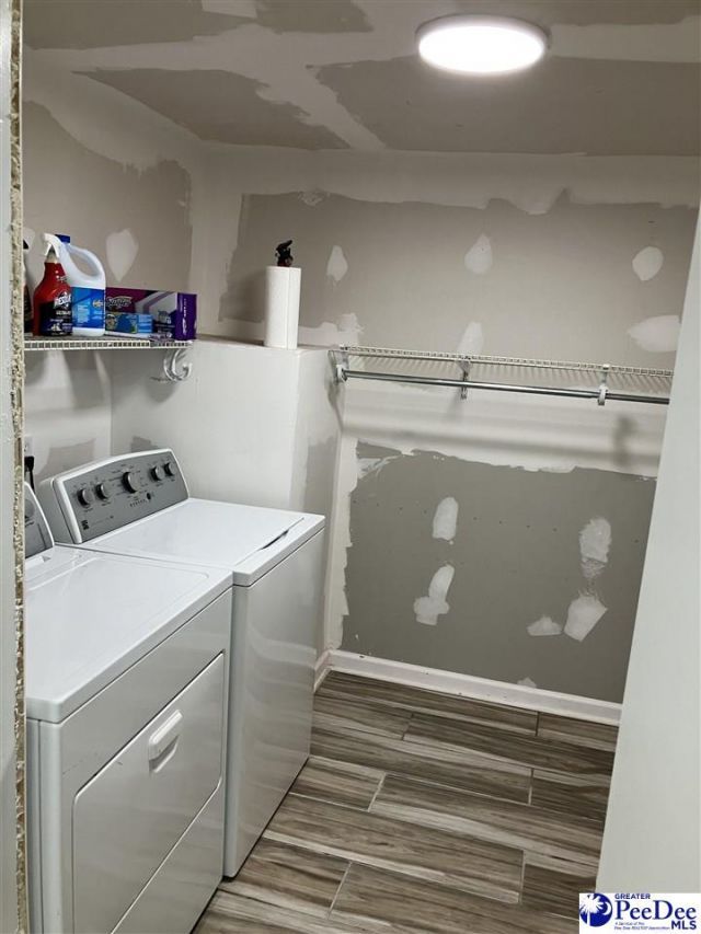 67 Harmon St Photo 14