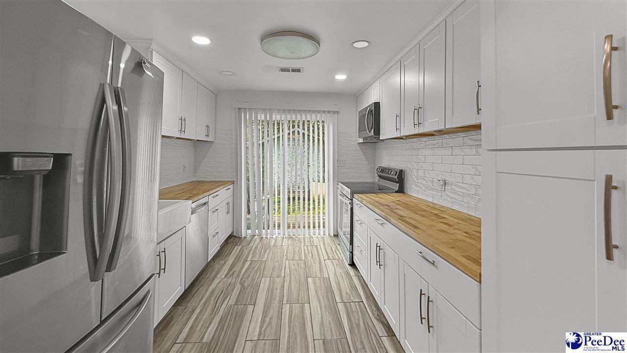 67 Harmon St Photo 29