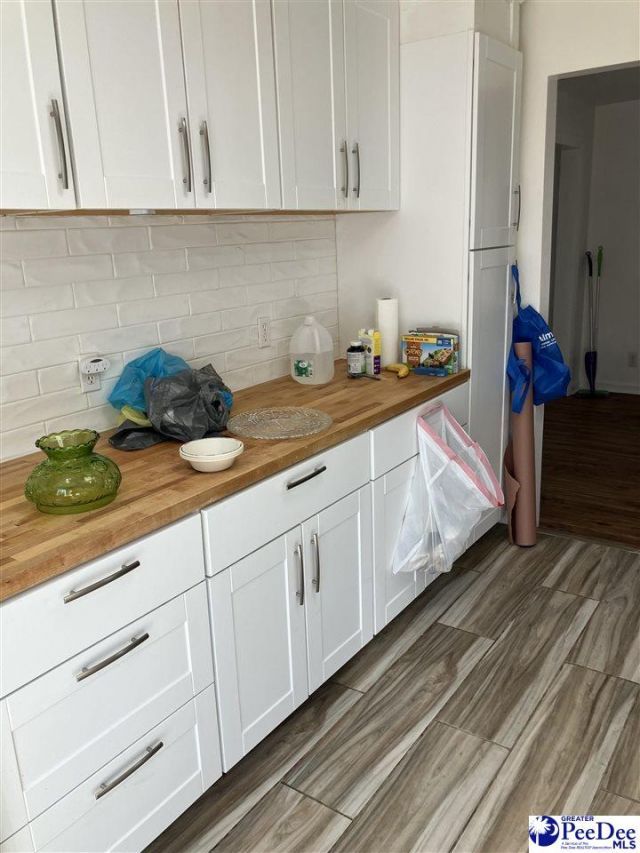 67 Harmon St Photo 9