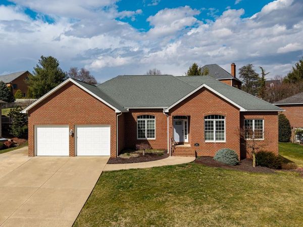 3207 BARRINGTON DR, ROCKINGHAM, VA 22801