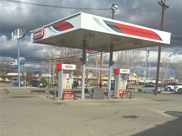 705 W 1st Street, Wapato, WA 98951