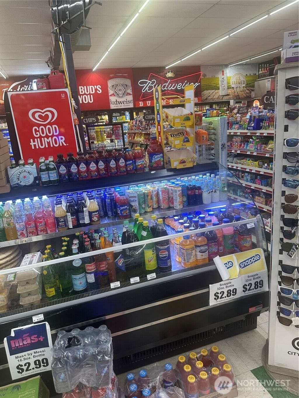 705 W 1st Street, Wapato, WA 98951