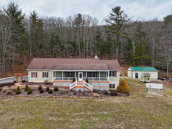 321 Cumberland Gap RD , Newport, VA 24128