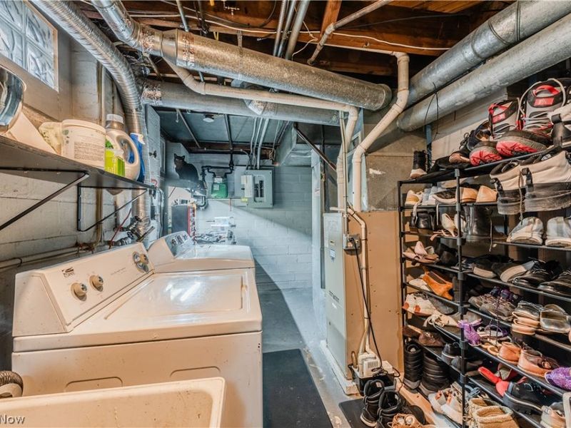 17413 Glenshire Avenue , Cleveland, OH 44135 Photo 23