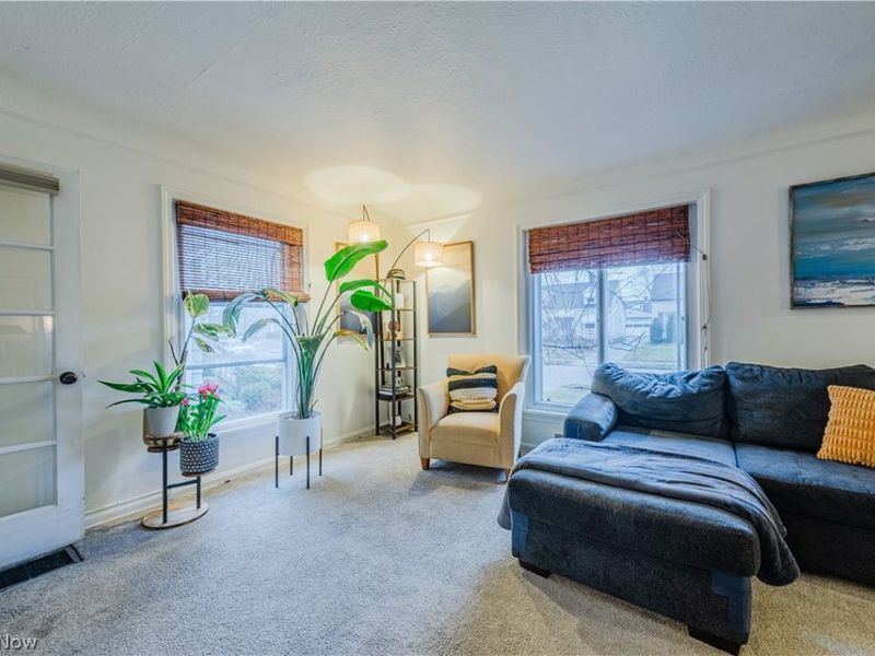 17413 Glenshire Avenue , Cleveland, OH 44135 Photo 4