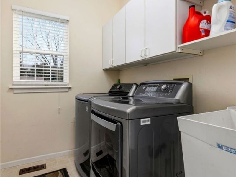 1286 Freeport Drive , Medina, OH 44256 Photo 16