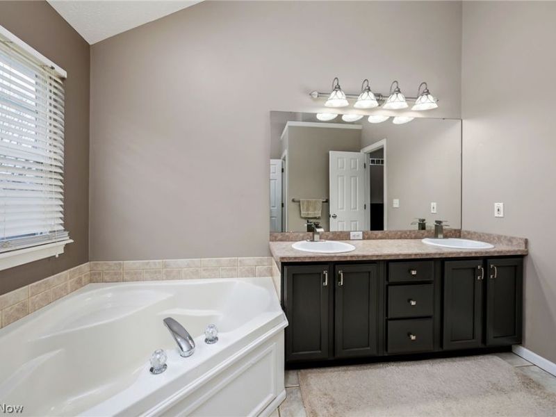 1286 Freeport Drive , Medina, OH 44256 Photo 22