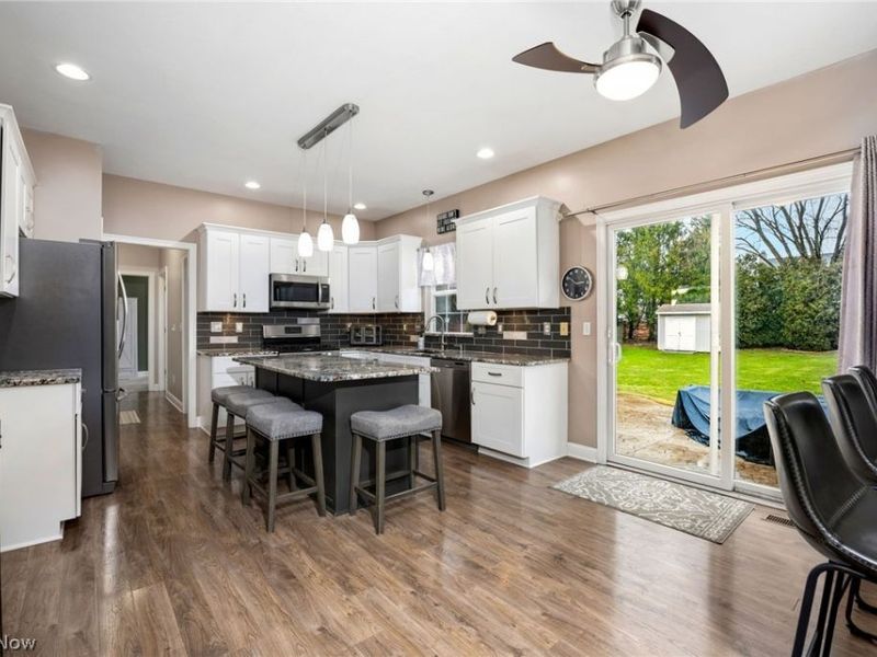 1286 Freeport Drive , Medina, OH 44256 Photo 7