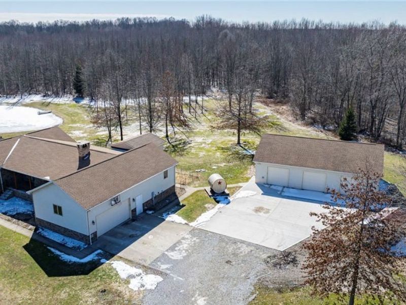 4852 White Road , Rock Creek, OH 44084 Photo 3