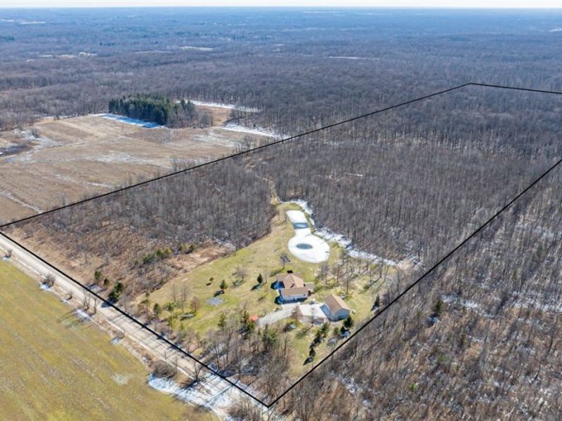 4852 White Road , Rock Creek, OH 44084 Photo 38