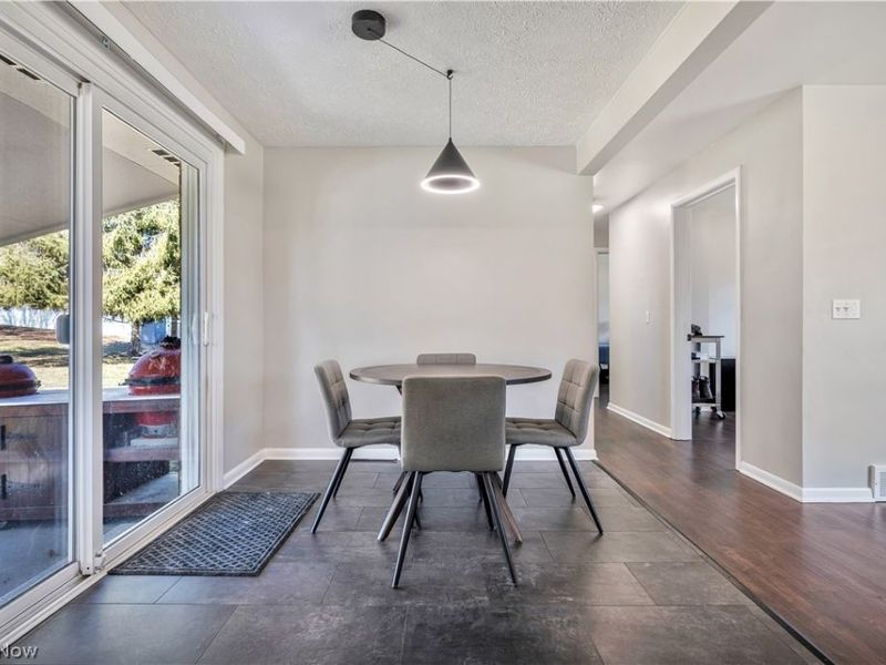 605 Briar Avenue NE, North Canton, OH 44720 Photo 12