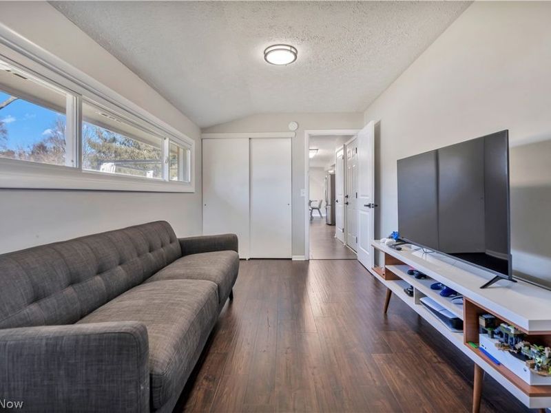 605 Briar Avenue NE, North Canton, OH 44720 Photo 15