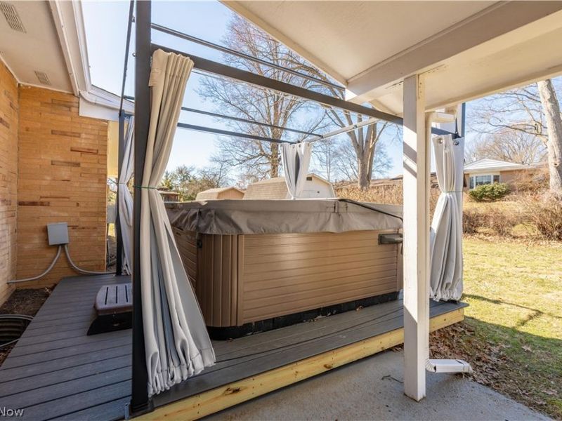 605 Briar Avenue NE, North Canton, OH 44720 Photo 28