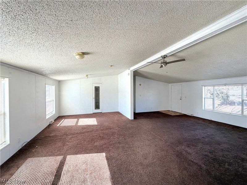 14 Hector Avenue, Chester, WV 26034 Photo 18