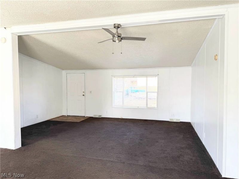 14 Hector Avenue, Chester, WV 26034 Photo 21