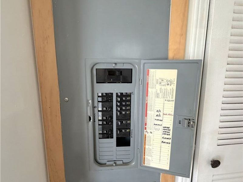 14 Hector Avenue, Chester, WV 26034 Photo 25