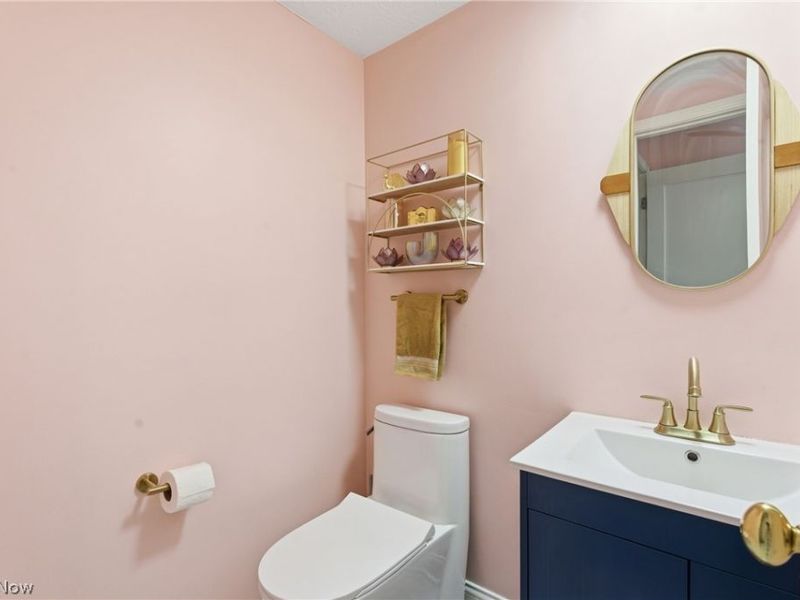 14401 Trenton Avenue , Strongsville, OH 44136 Photo 16