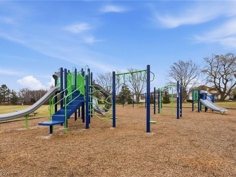 14401 Trenton Avenue , Strongsville, OH 44136 Photo 41