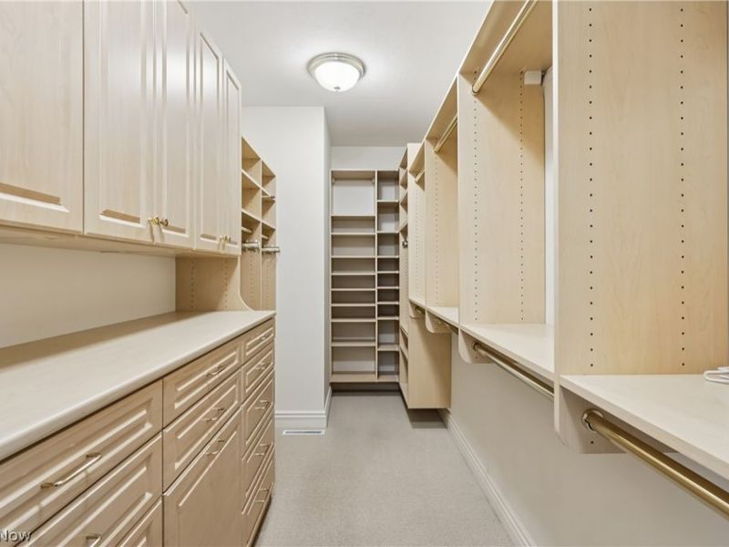 39800 Alsace Court , Solon, OH 44139 Photo 18