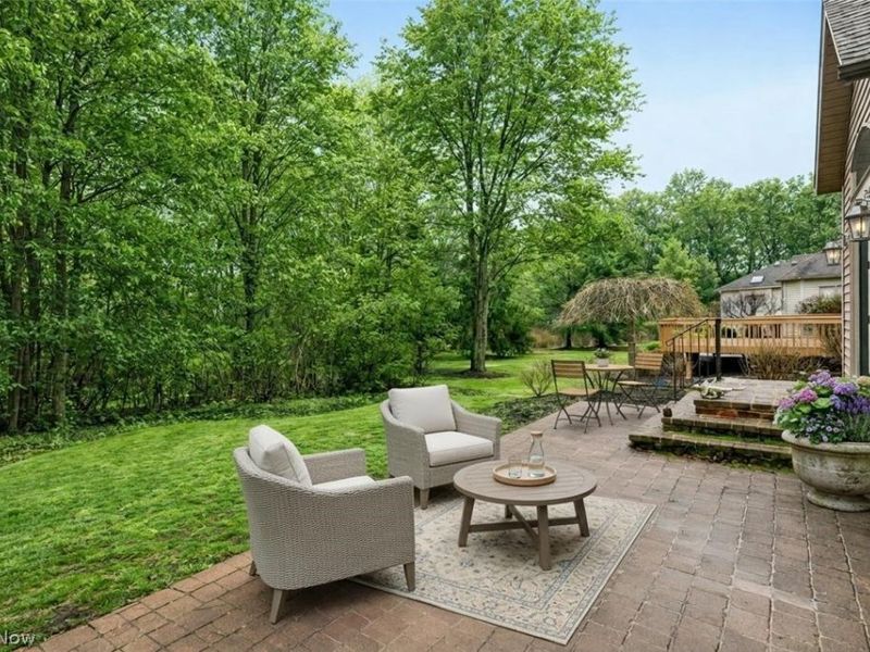 39800 Alsace Court , Solon, OH 44139 Photo 29