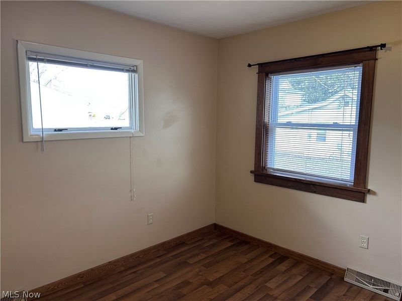 325 S Leavitt Road , Leavittsburg, OH 44430 Photo 13