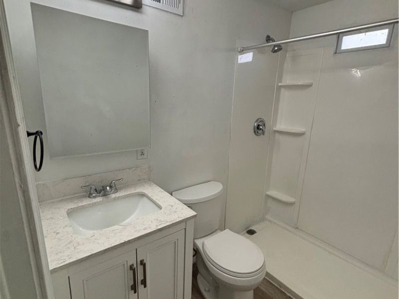 11227 Kensington Avenue , Cleveland, OH 44111 Photo 12