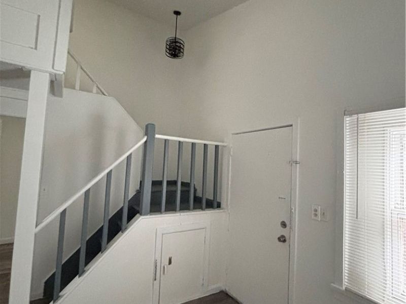 11227 Kensington Avenue , Cleveland, OH 44111 Photo 3