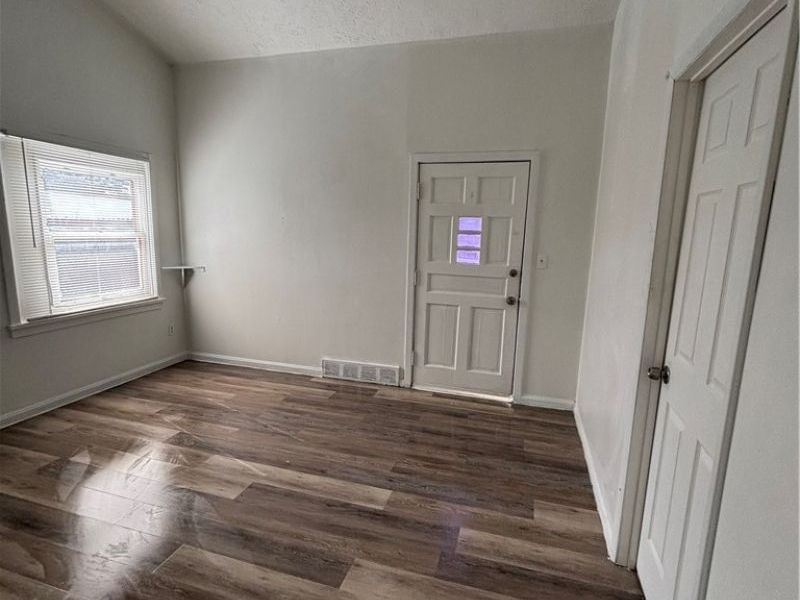 11227 Kensington Avenue , Cleveland, OH 44111 Photo 5