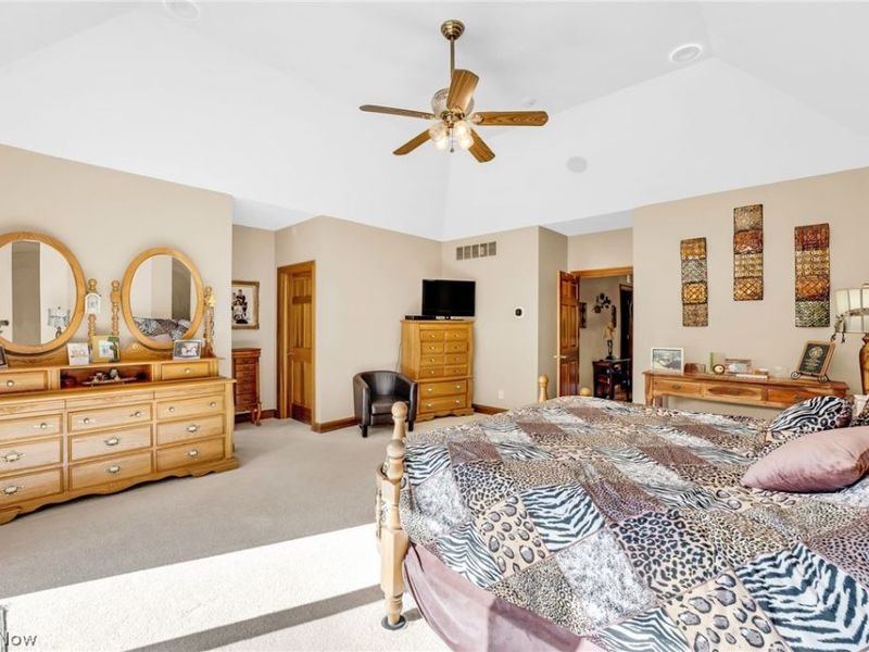 5717 Vandemark Road , Medina, OH 44256 Photo 16