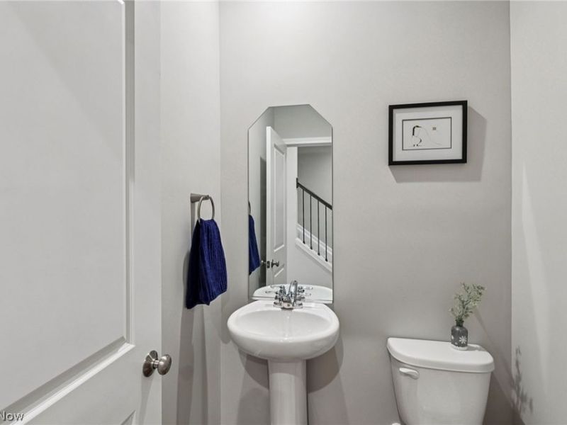 679 Harbour Town Court , Avon Lake, OH 44012 Photo 20