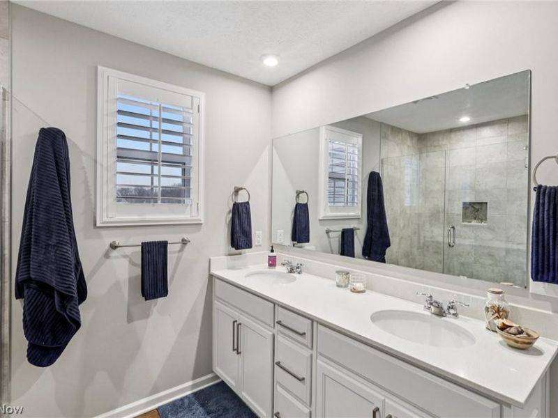 679 Harbour Town Court , Avon Lake, OH 44012 Photo 26