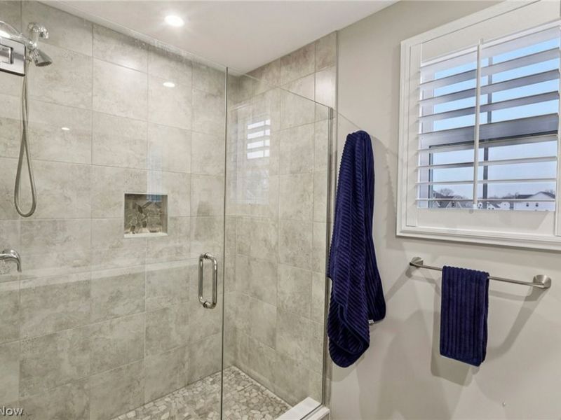 679 Harbour Town Court , Avon Lake, OH 44012 Photo 27