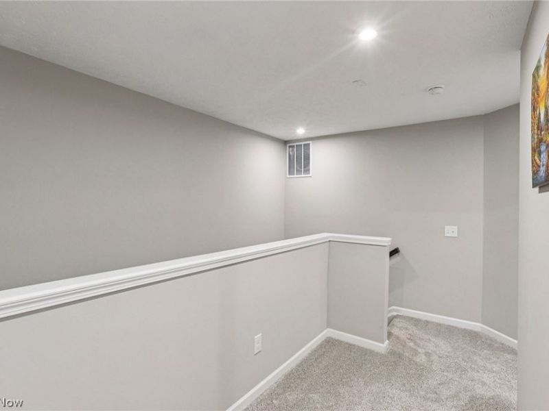 679 Harbour Town Court , Avon Lake, OH 44012 Photo 28